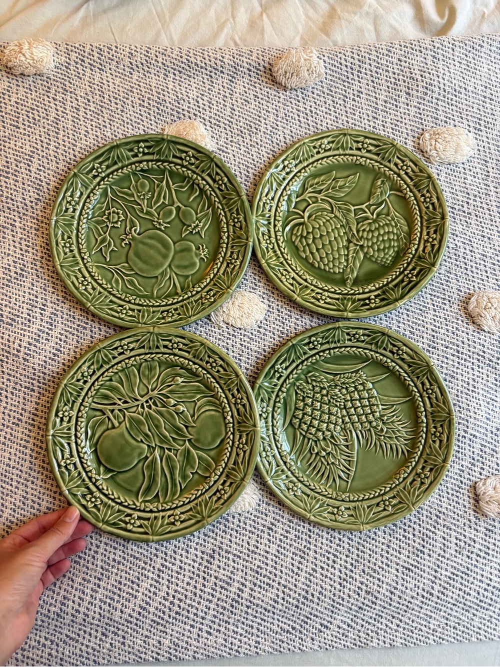 Bordallo Pinheiro set of 4 plates